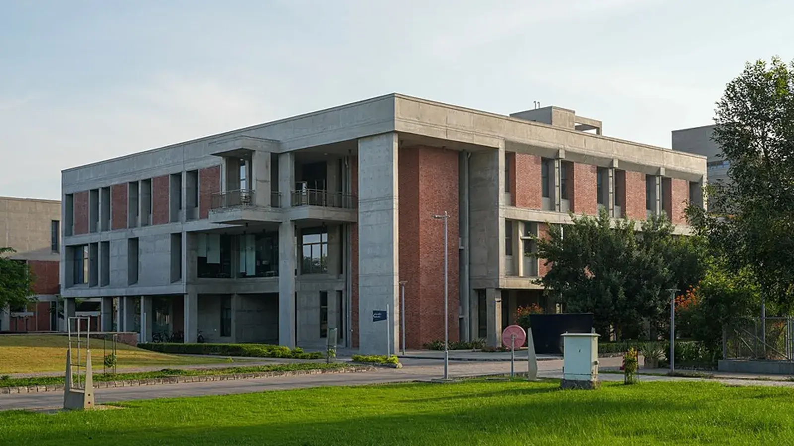 IIT Gandhinagar builds real-time flood platform for Ahmedabad