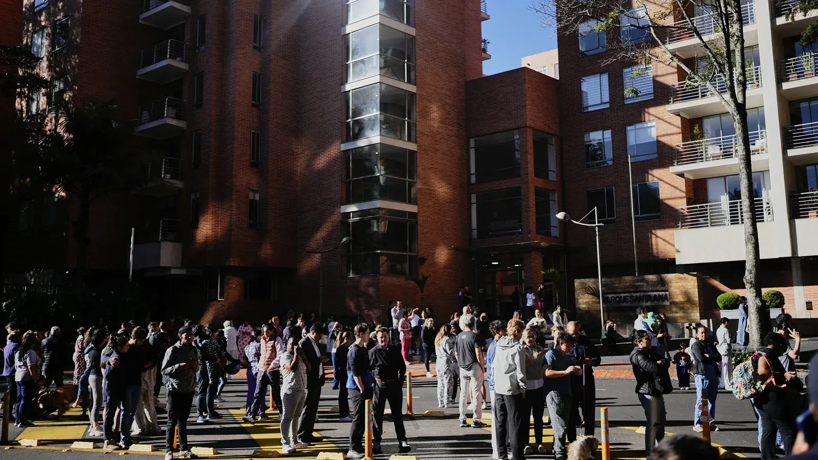 7.4 earthquake hits western Colombia, shakes Ecuador; evacuations as damage picture emerges