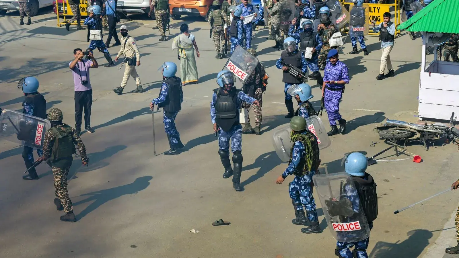 Supreme Court asks Gauhati High Court to consider exclusive courts for Manipur violence cases
